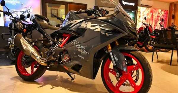TVS Apache RR 310: Racing-Inspired Supersport Motorcycle with Everyday Performance